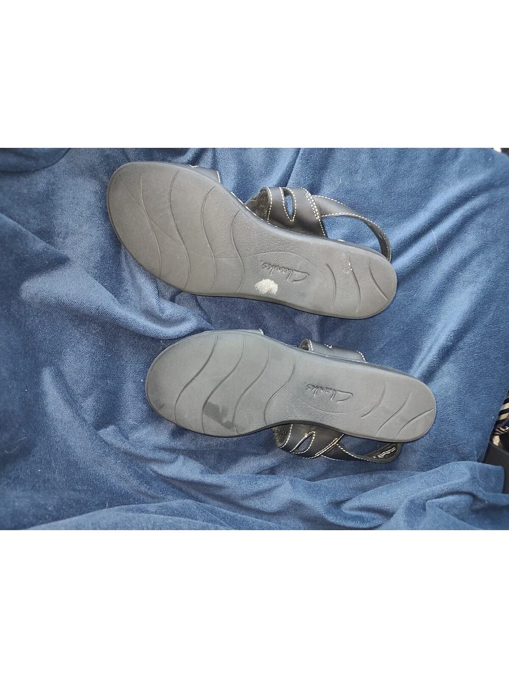 Clarks Collection Black Leather Comfort Sandals Size 11